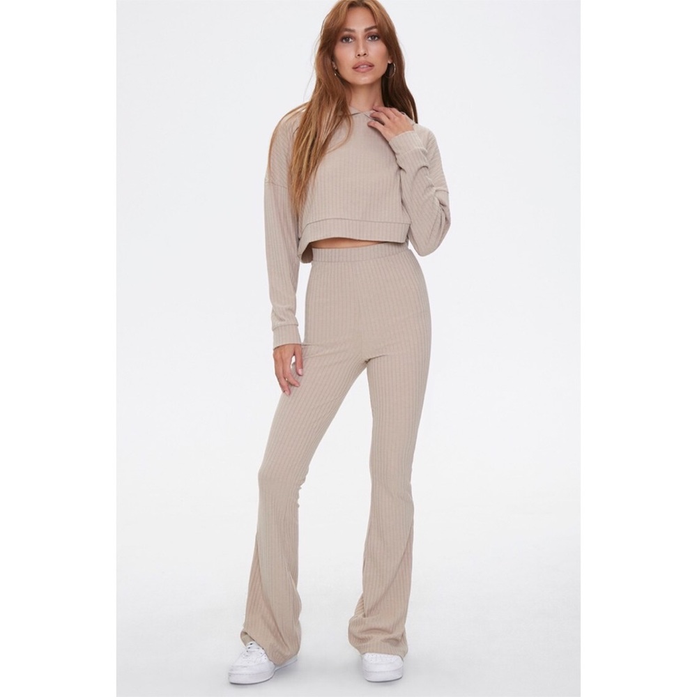Forever 21 Long Sleeve Hooded Top and Flare Pants Set in Taupe Size S